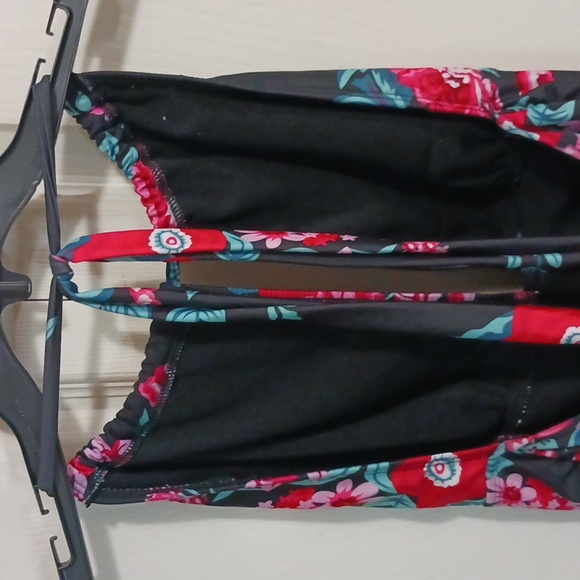 B2Prity one piece monokini halter tummy control swimsuit - XL - black floral - Picture 7 of 11